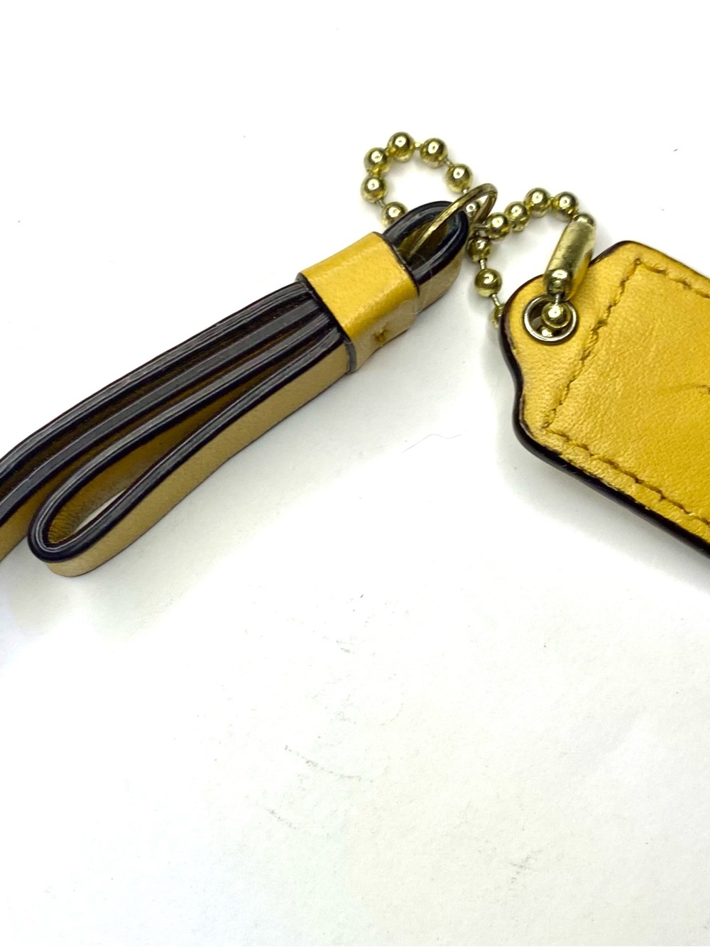 Coach Mustard Yellow Leather Strap Tag Key Charm - Picture 2 of 2